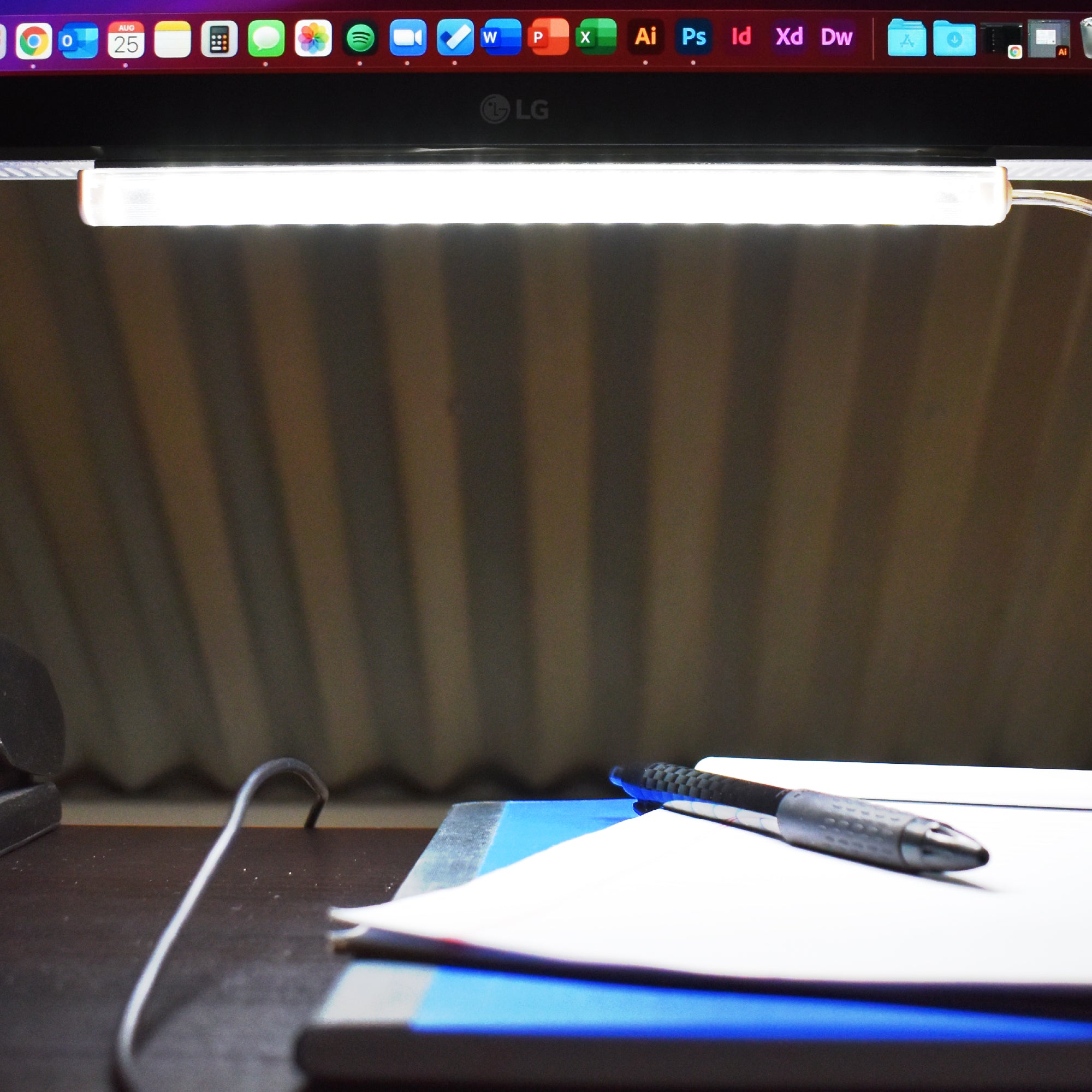 TrueColor® USB-Powered LED Light Bar