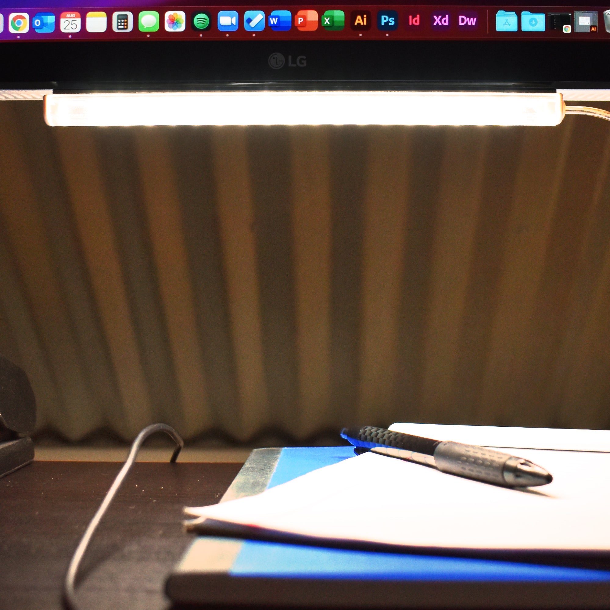 TrueColor® USB-Powered LED Light Bar